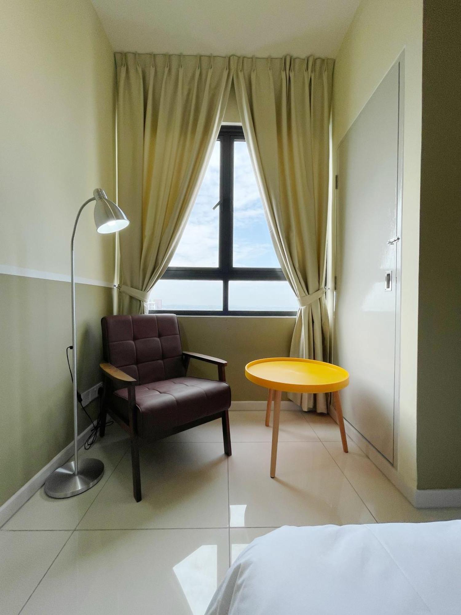 Horizon Suite Homestay, Klia By S&T Homez Sepang Eksteriør billede